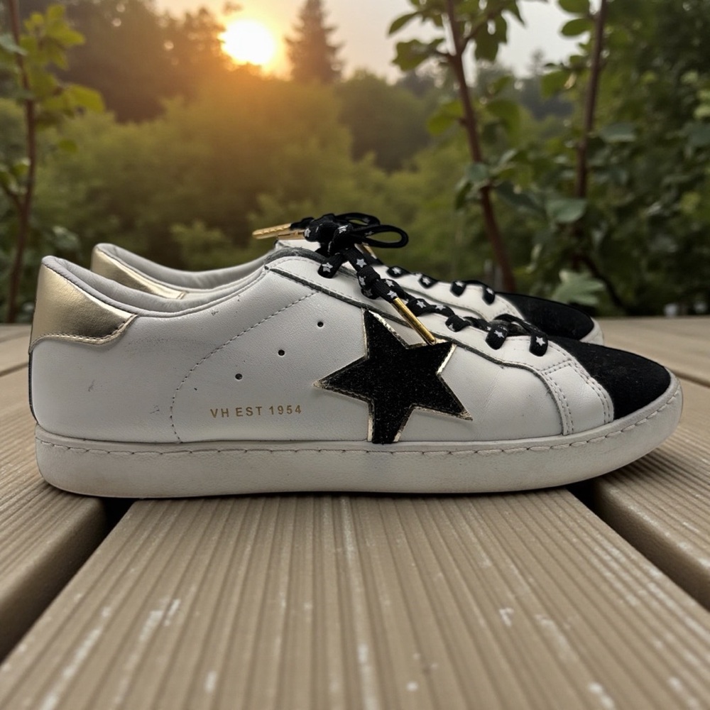 VINTAGE HAVANA STAR LACE LEATHER SNEAKERS WOMEN’S BIANCA SIZE 9